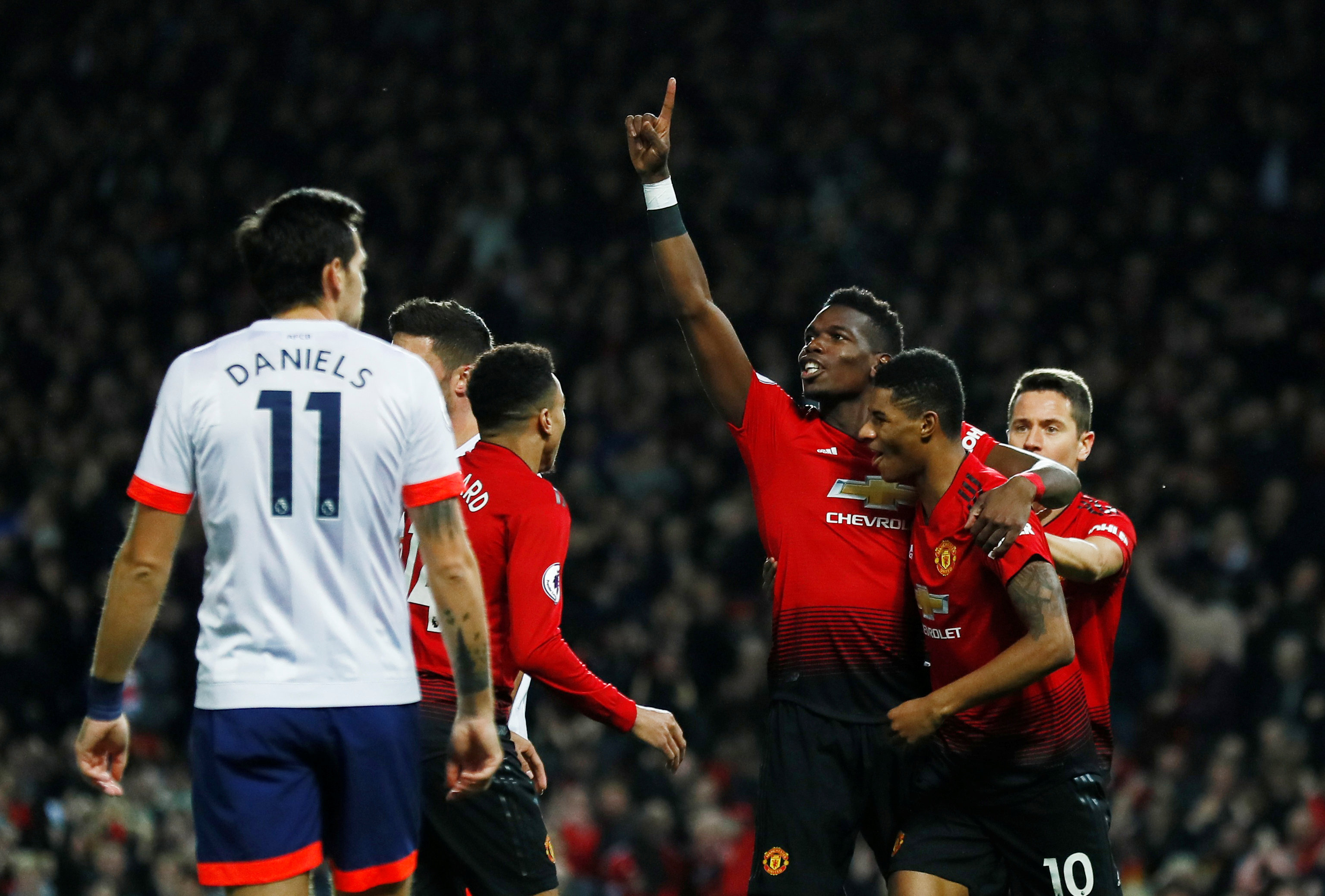 他不仅在关 他不仅在关